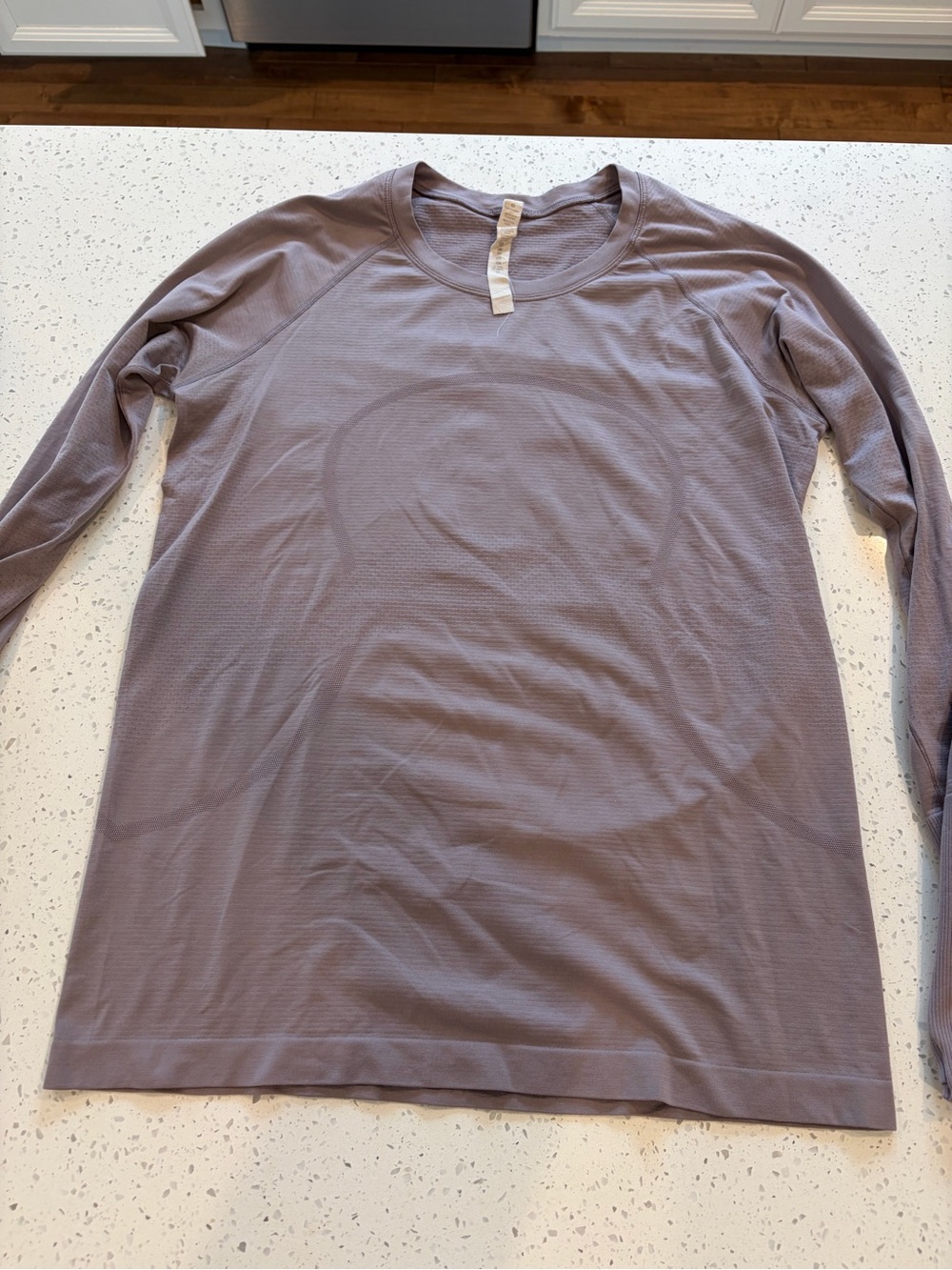 Lululemon top